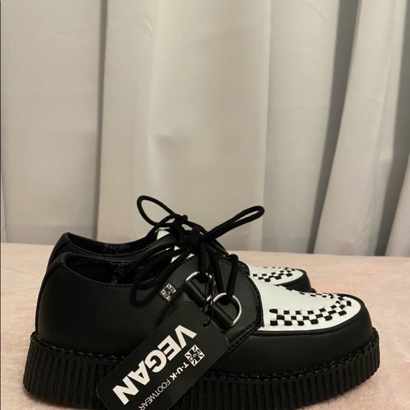T.U.K. Shoes - Picture 2 of 4